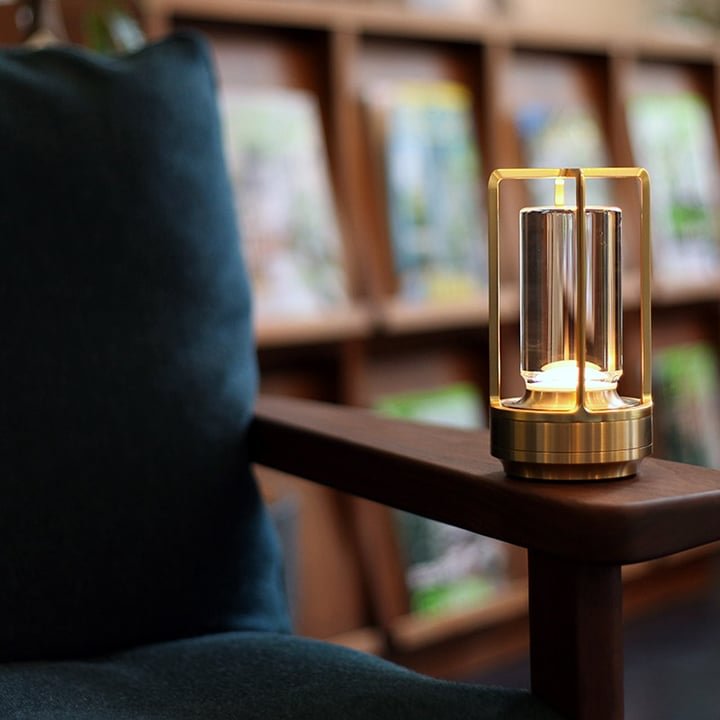 Carvallo – Elegant Dimmbar Bordslampa med Kristall Atmosfär