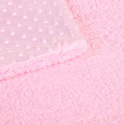 Prickig babyfilt i minky och fleece