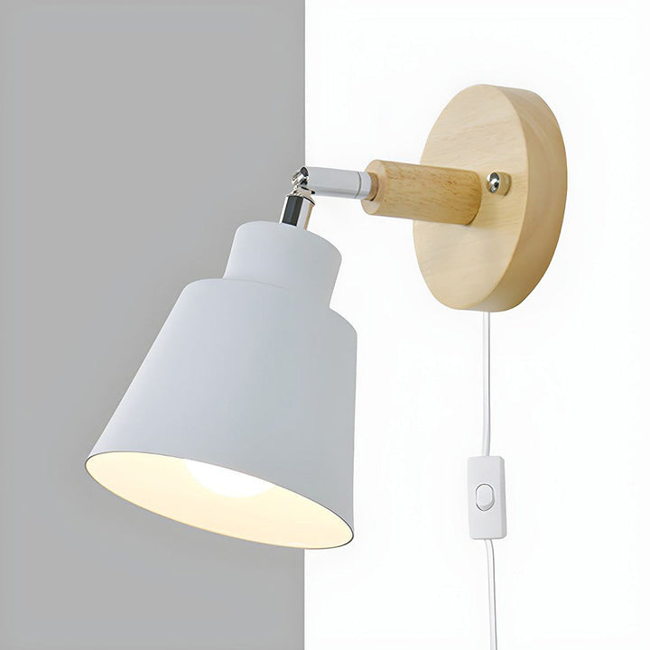 Vägglampa med trädetalj för sovrum