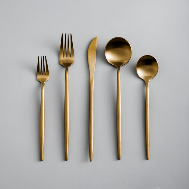 Elegant bestickset – Högkvalitativ design för vardag och speciella tillfällen