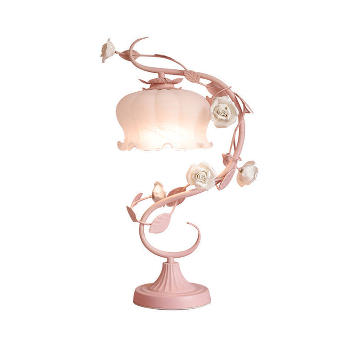 RoseGlow - Elegant Överdraget Lampdesign