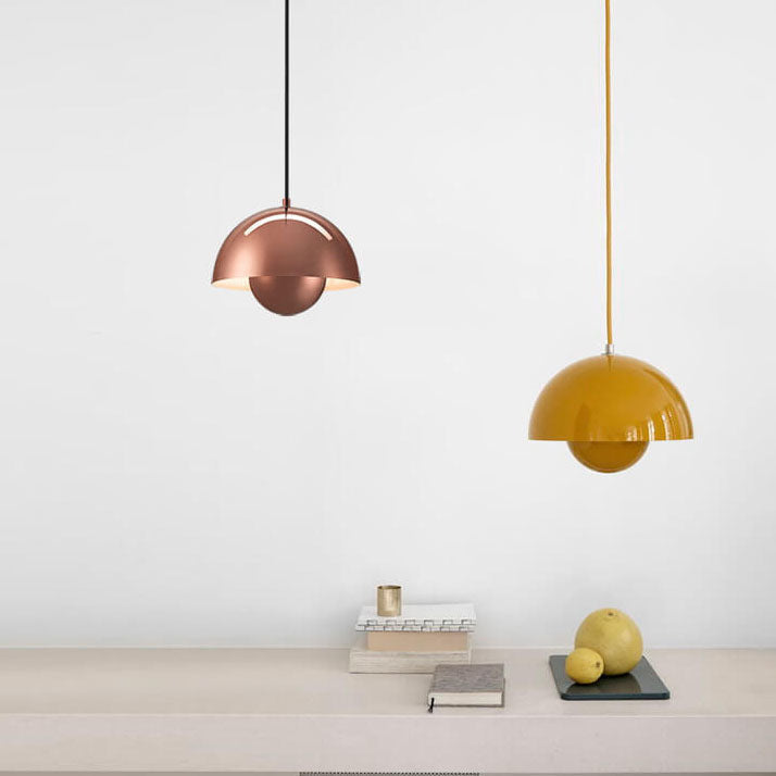 Nordisk Macaron 1-Ljuskälla Halvcirkeldom Pendellampa Lightz