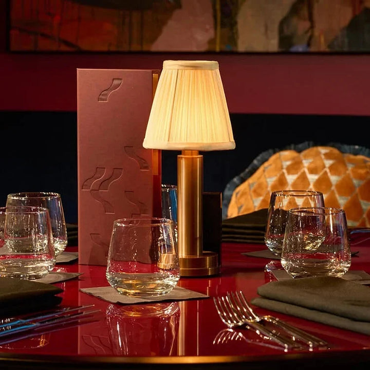 Elegant sladdlös LED Silk Touch bordslampa – modern elegans