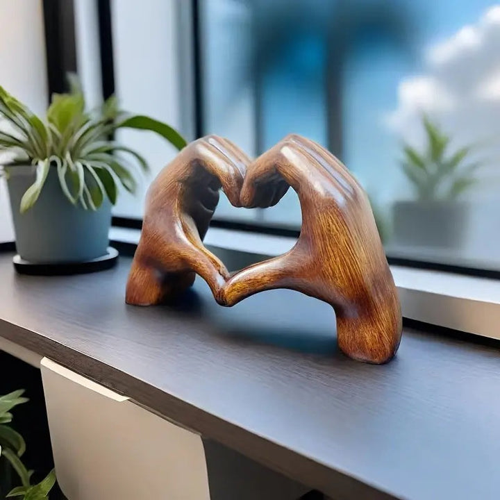 Hjärtformad Skulptur: Modern Konst med en Romantisk Touch