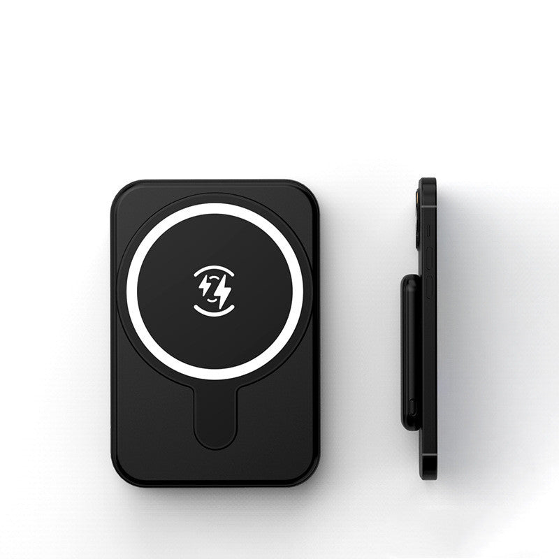 Magnetisk powerbank på mobilens baksida