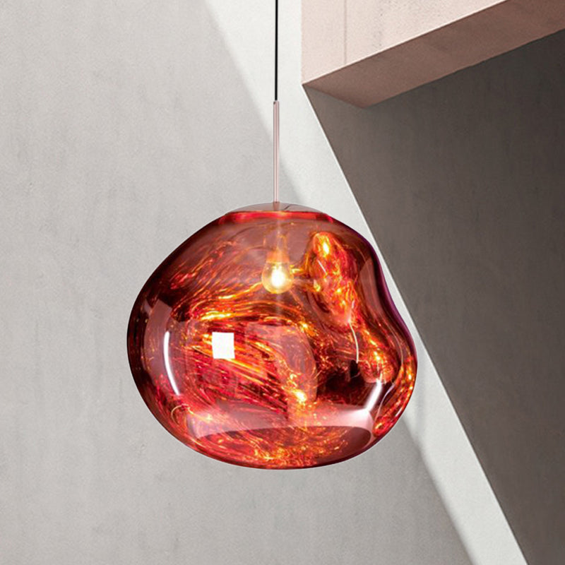 Modern taklampa i silver/röd glas 1 lampa matplats plafondlampa