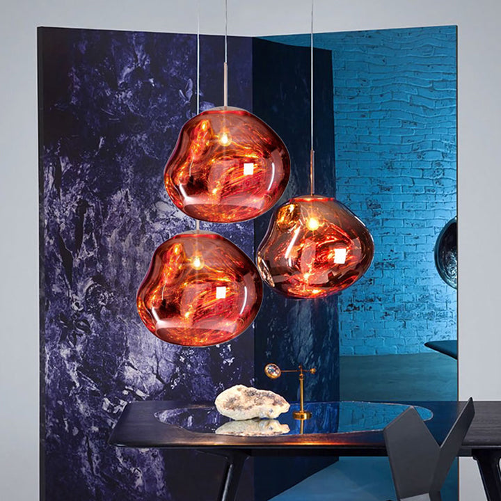 Modern taklampa i silver/röd glas 1 lampa matplats plafondlampa