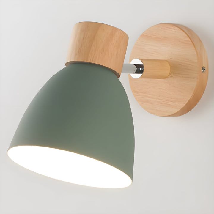 Nordisk Träväggslampa | Kompakt E27-lampa med strömbrytare | Naturligt trä