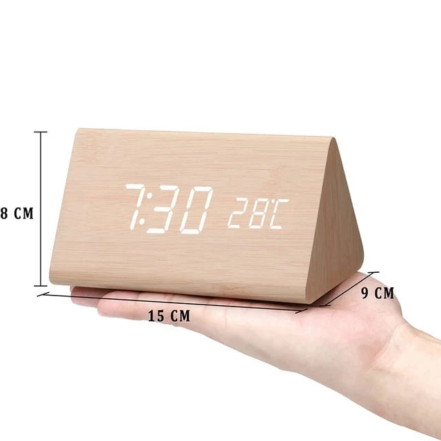 EcoLED Clock - Digitalt trälarm med röststyrning