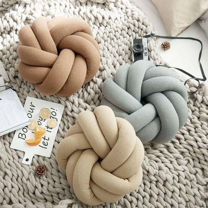Cotton Knot Pillow - Bomullsknutkudde