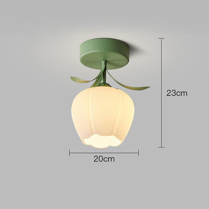 Taklampa med blommönstrad glasdiffusor