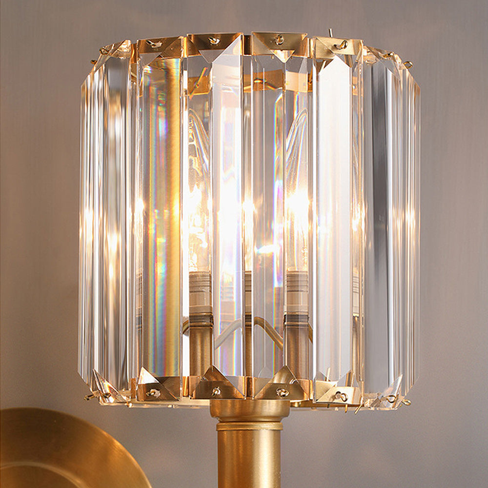 Lyxig Kristall Liten Vägglampa | Mässing &amp; Kristall | 5.9″ B × 11.8″ H | Brick by Brick