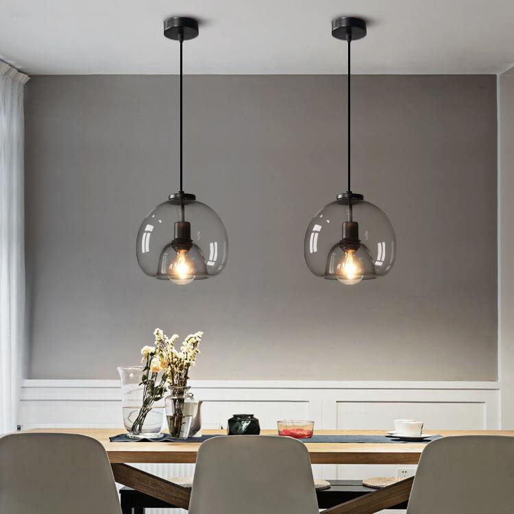 Eliz taklampa – Munnblåst glas med modern elegans, höjdjusterbar
