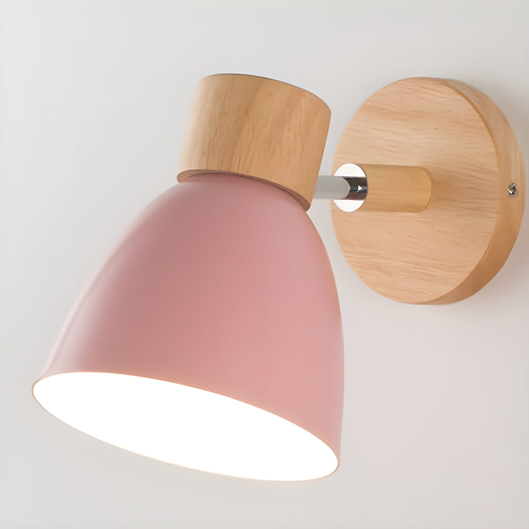 Nordisk Träväggslampa | Kompakt E27-lampa med strömbrytare | Naturligt trä