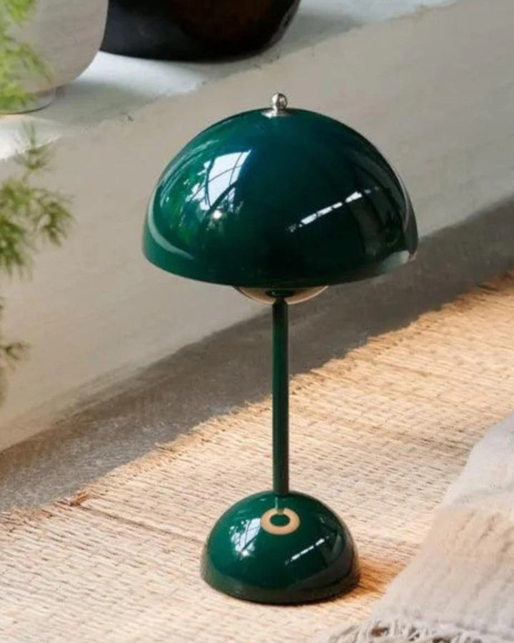 Carvallo – LED Bordslampa Skandinavisk Design, Dimbar och Hållbar i Metall