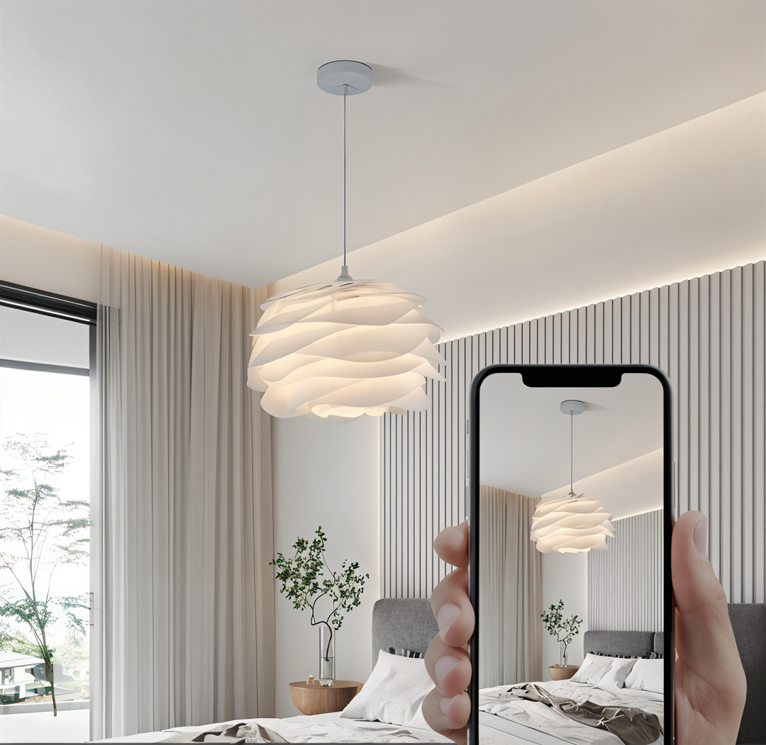 Aurora Taklampa – Stilren PVC Pendel i Blomdesign
