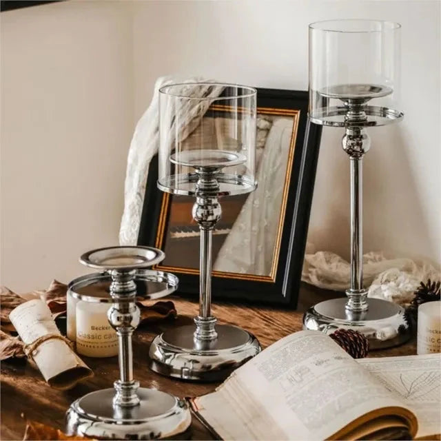 Elegant nordisk ljushållare