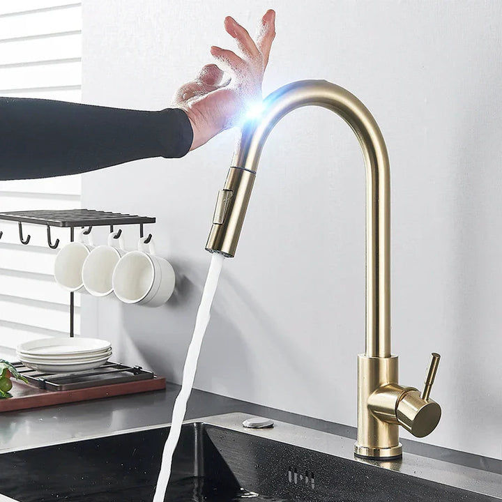 Royallure Touch-Sensor Utdragbar Kökspip – Handsfree Flöde, Svängbar Spruta &amp; Germ-Säker