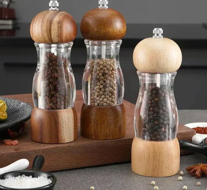 Pepparkvarn och saltkvarn set i trä och glas – Stiliga kryddkvarnar för köket