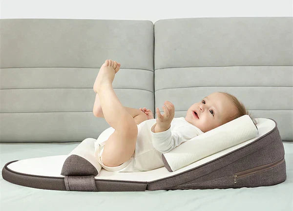Anti-Reflux &amp; Anti-Roll Baby Lounger