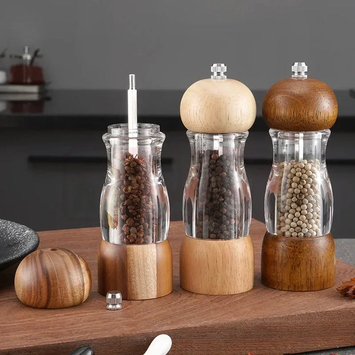 Pepparkvarn och saltkvarn set i trä och glas – Stiliga kryddkvarnar för köket