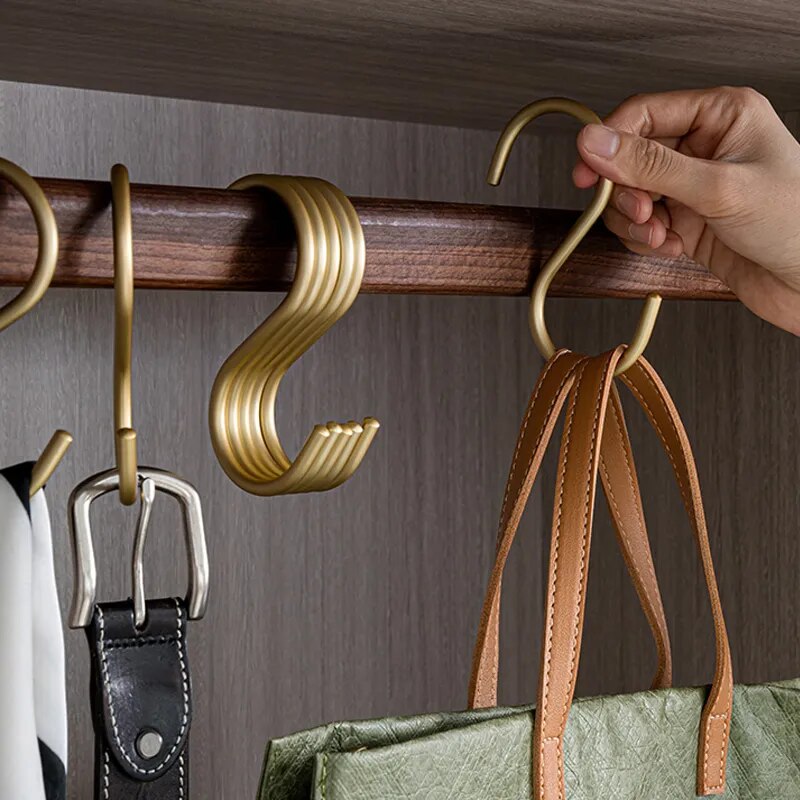 Carvallo – Premium Krokar med Elegant Utseende