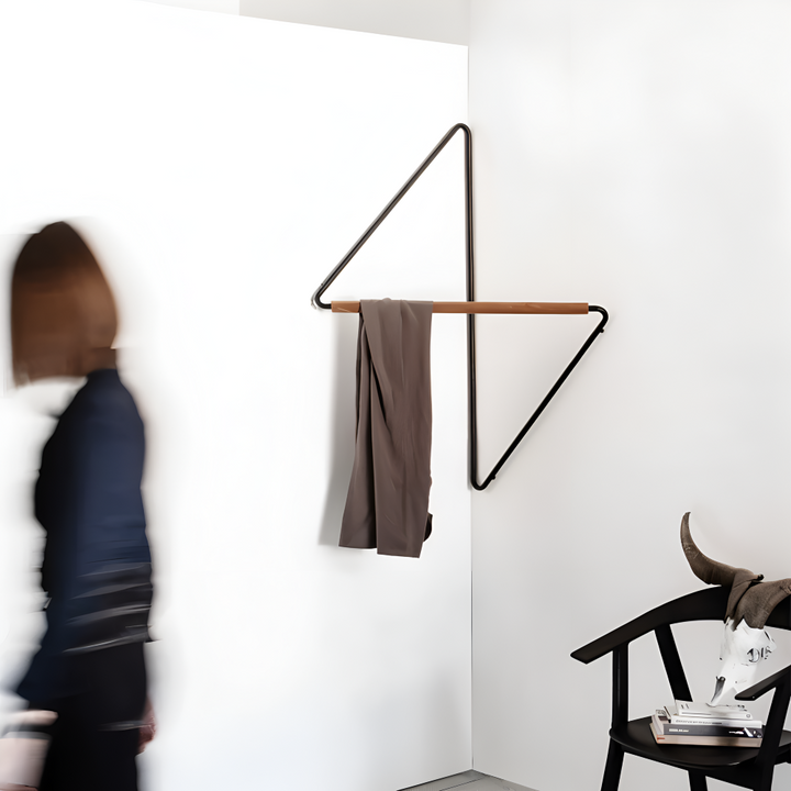 NordicFrame Klädställ – Minimalistisk &amp; Geometrisk Design