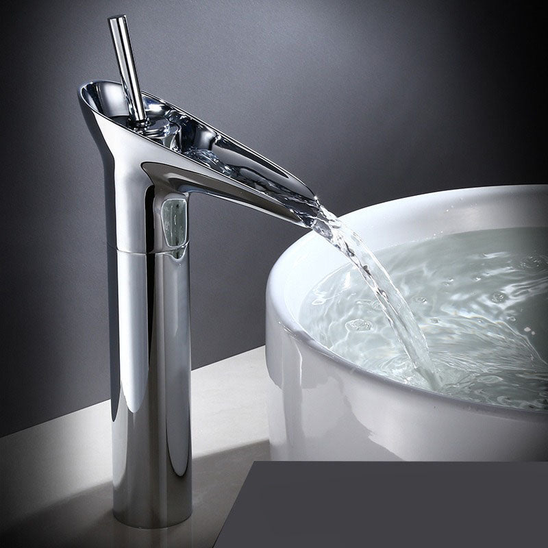 Royaleva Antik Vattenfall Badkarskran Elegans