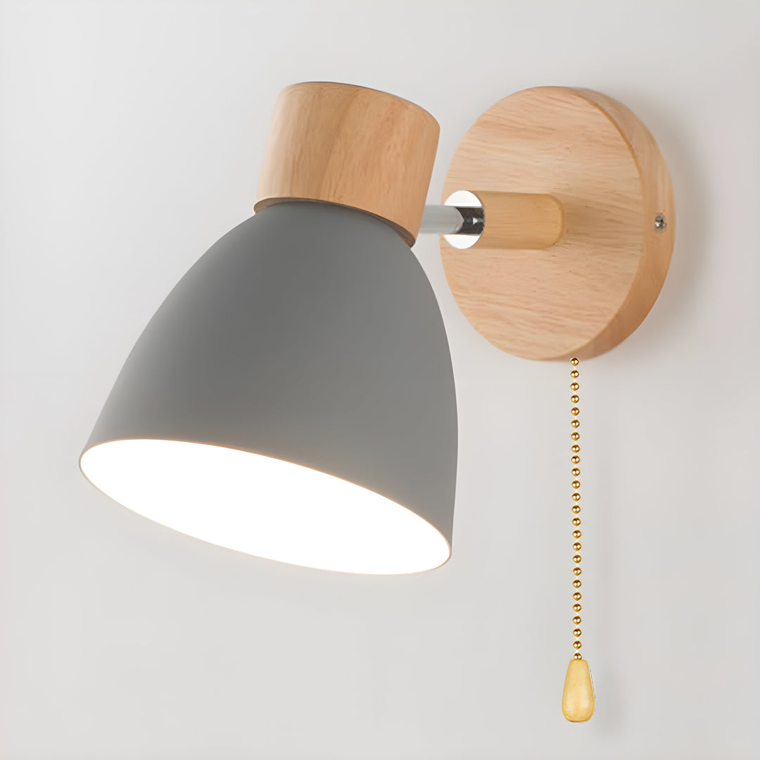 Nordisk Träväggslampa | Kompakt E27-lampa med strömbrytare | Naturligt trä