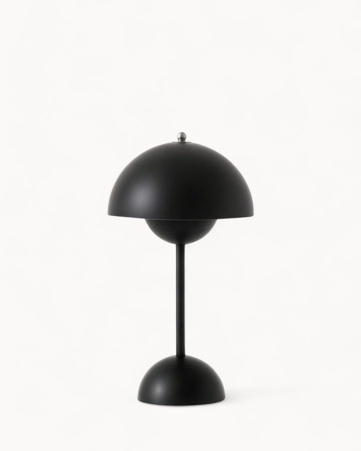 Carvallo – LED Bordslampa Skandinavisk Design, Dimbar och Hållbar i Metall