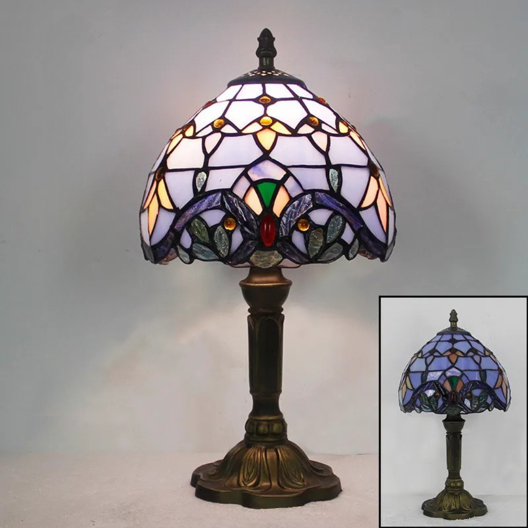 Färgat glas bordslampa med blomsterdesign