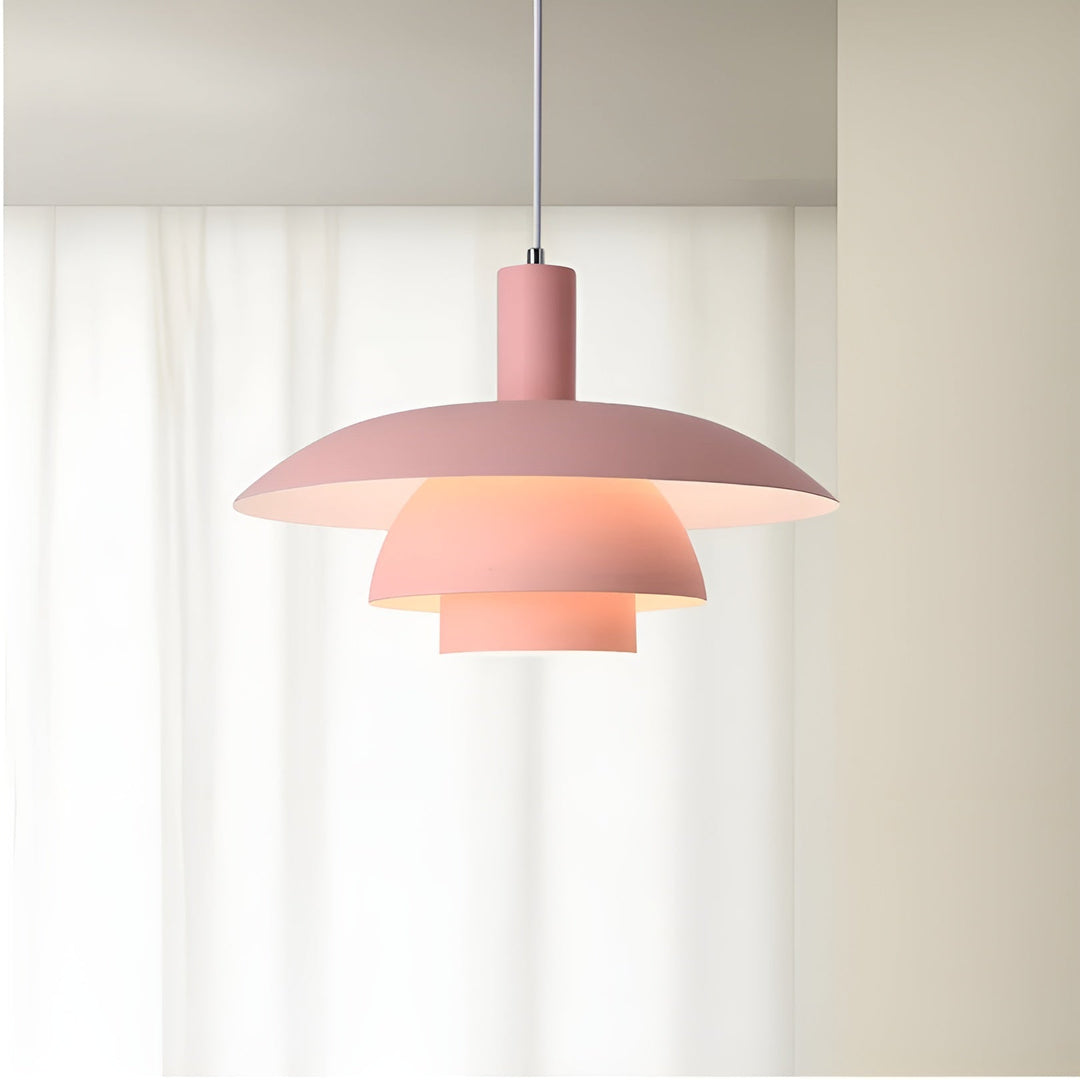 Hänglampa i dansk design – Enkel och stilren för matrum och vardagsrum