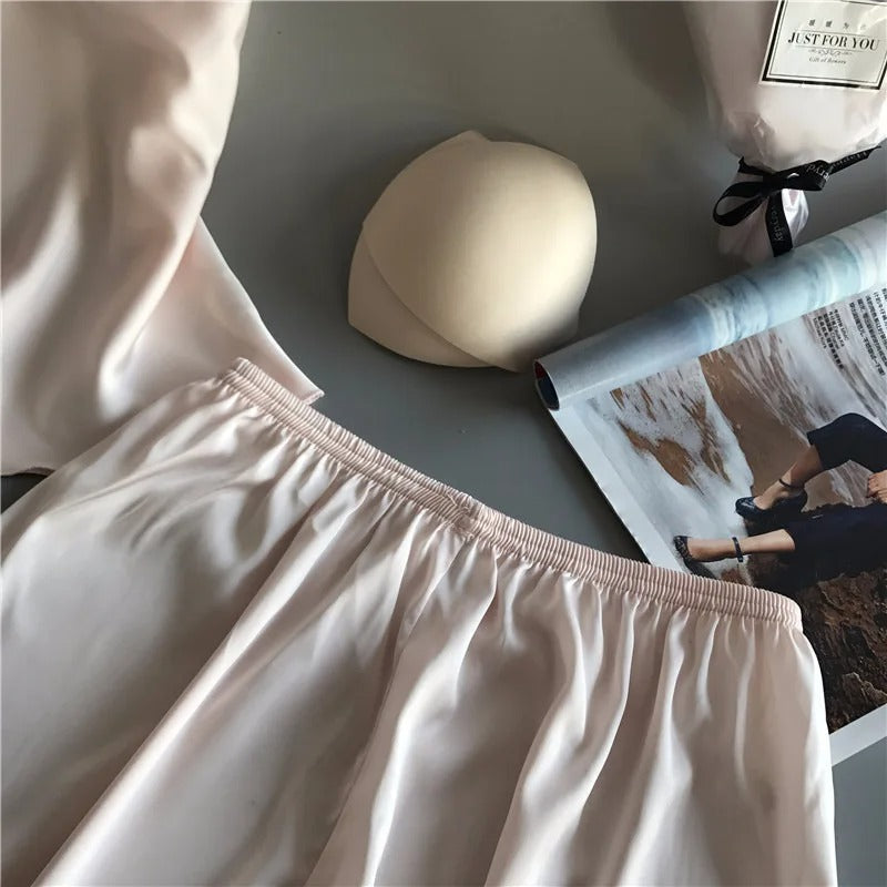 V-Neck Satin Sleepwear Set för kvinnor