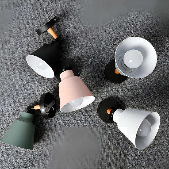 LED Vägglampa i massivt trä – Minimalistisk design för sovrum och hall