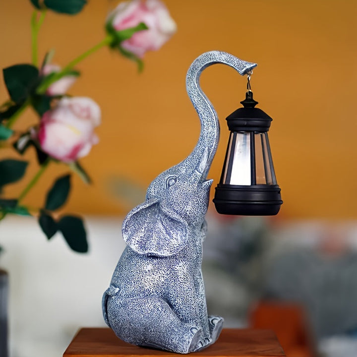 Solig Elefant Lampa – Väderbeständig och Automatisk