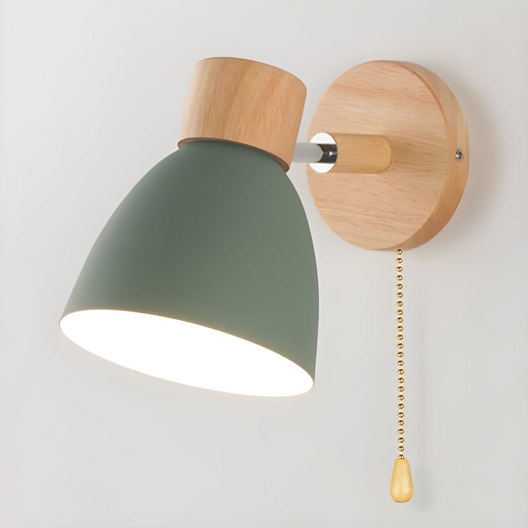 Nordisk Träväggslampa | Kompakt E27-lampa med strömbrytare | Naturligt trä
