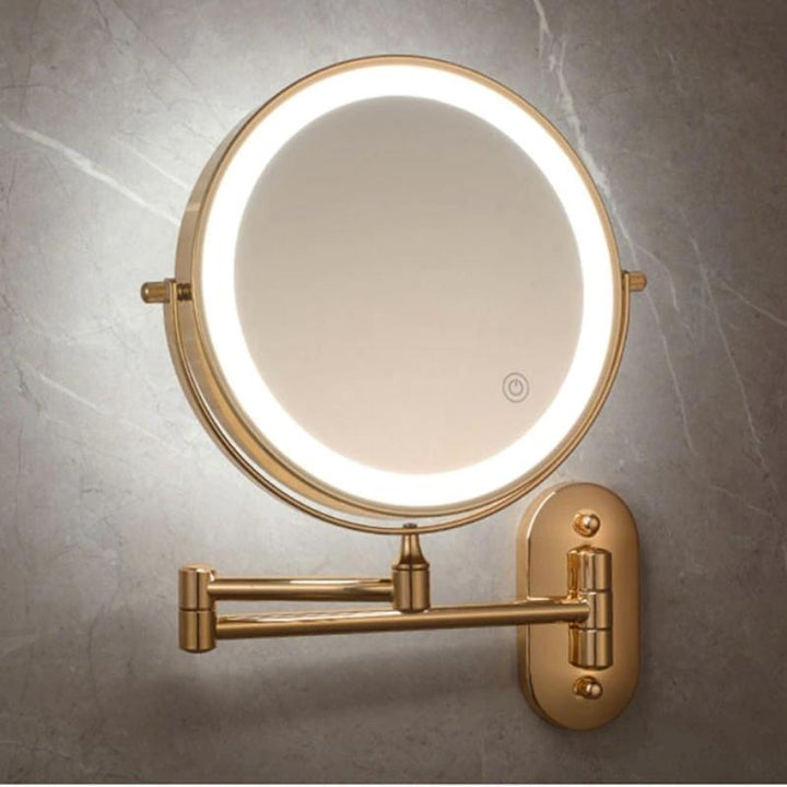 LED Väggspegel med Guld Finish och Förstoringsglas