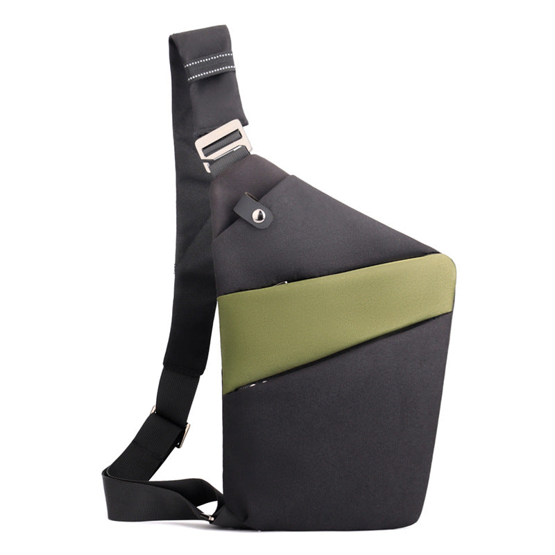 Crossbody-väska med stöldskyddande rese-design