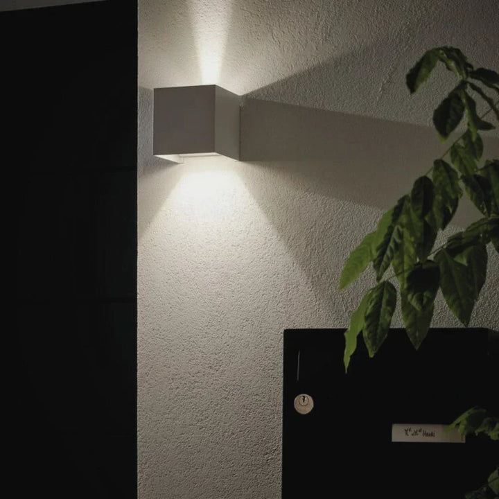 Vägglampa Svart Aluminium Justerbar Kub LED